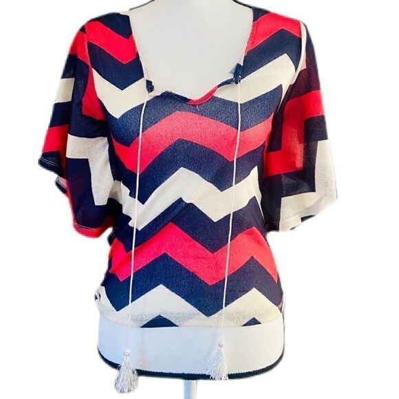 Tassel Batwing Top NWOT - Picture 1 of 4